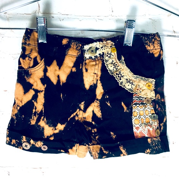 🍄Hippie Style Shorts 🍄 - Picture 1 of 14